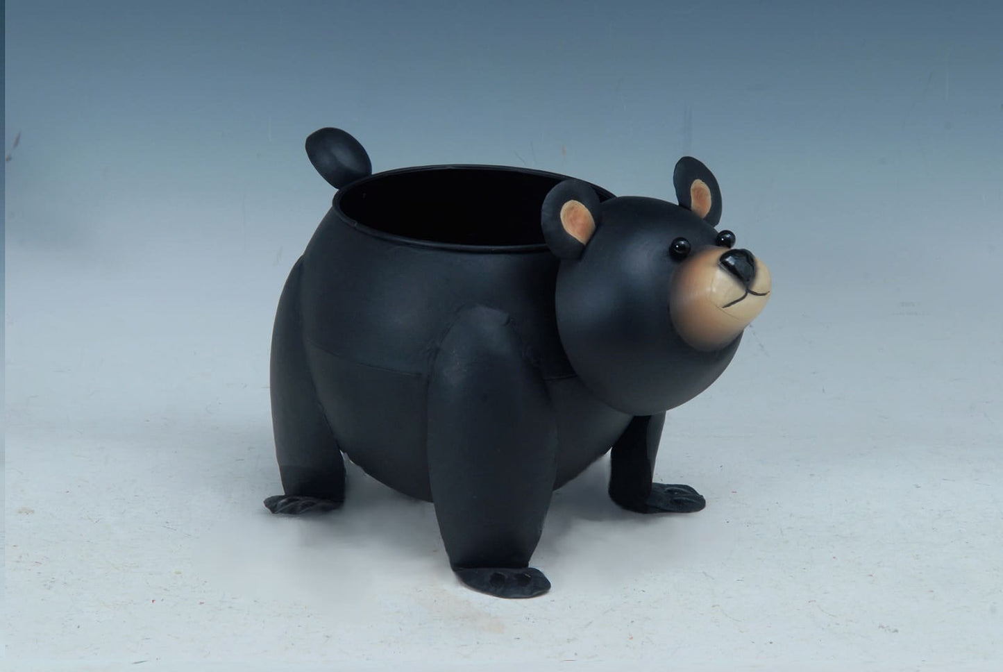 Black Bear Pot 12Lx9H