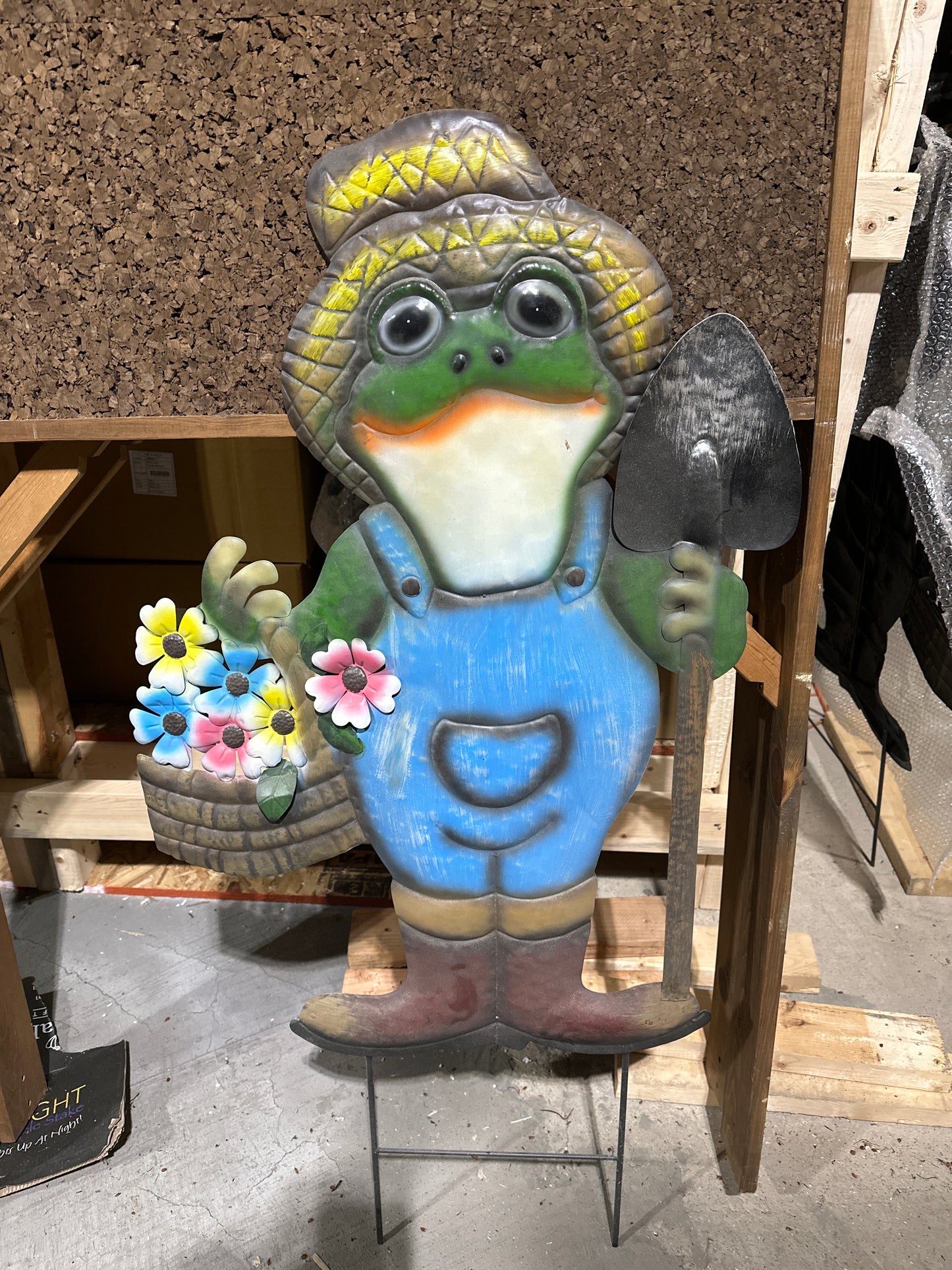 XL Flat Metal Gardening Frog
