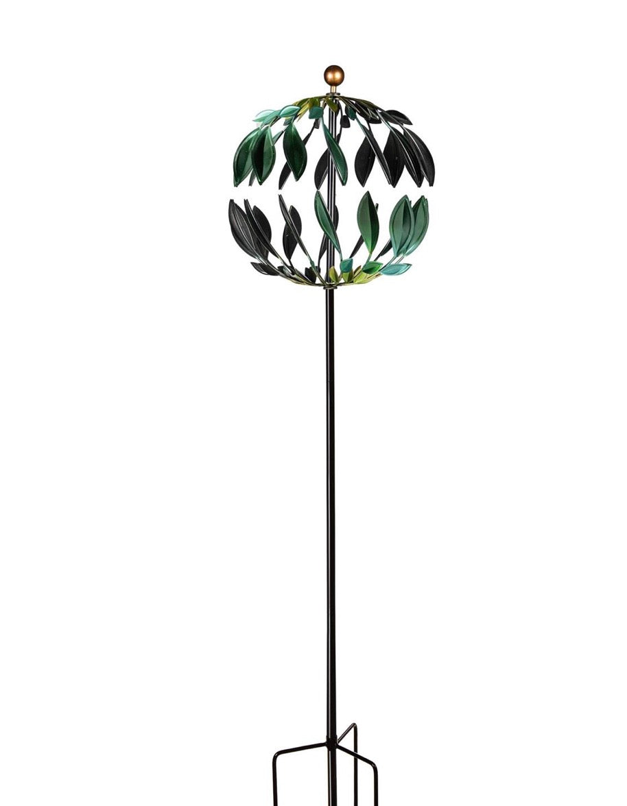 Bluegreen Leaf Spinner