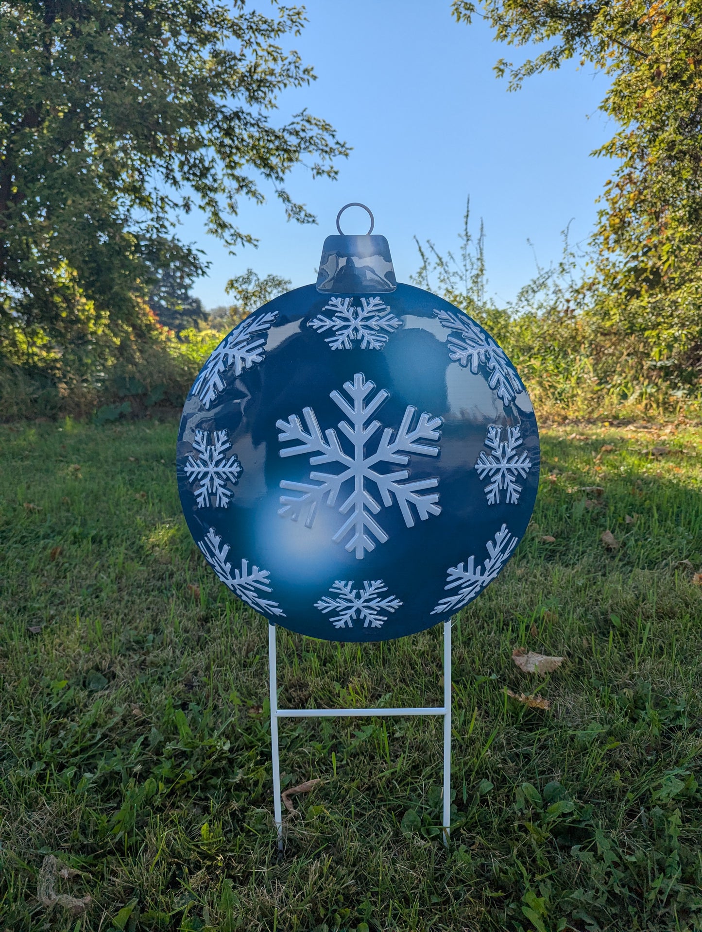 Christmas Bulb Snowflake
