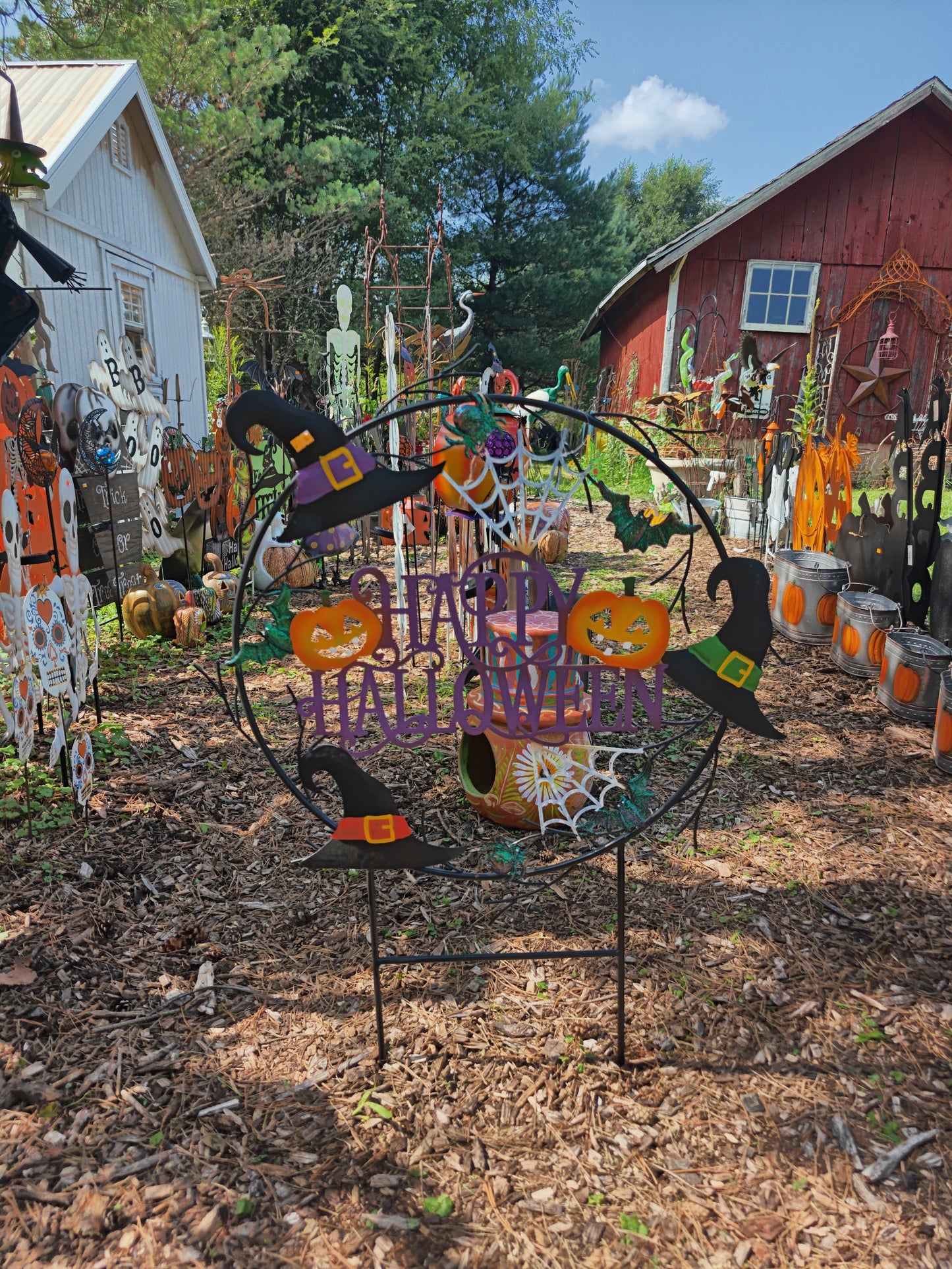Round Happy Halloween Stake