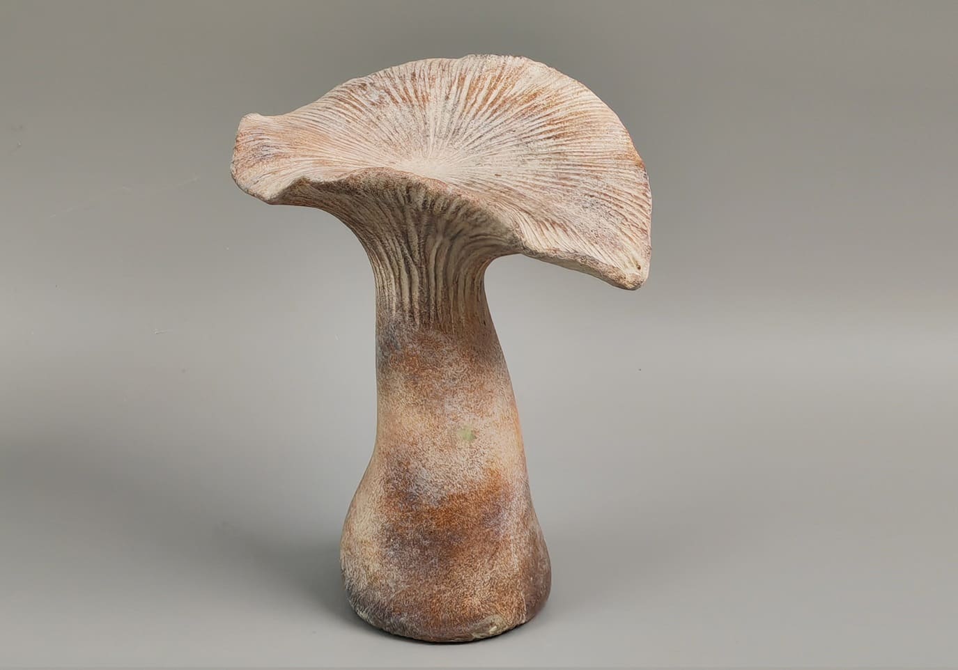 Cement Mushroom 9in