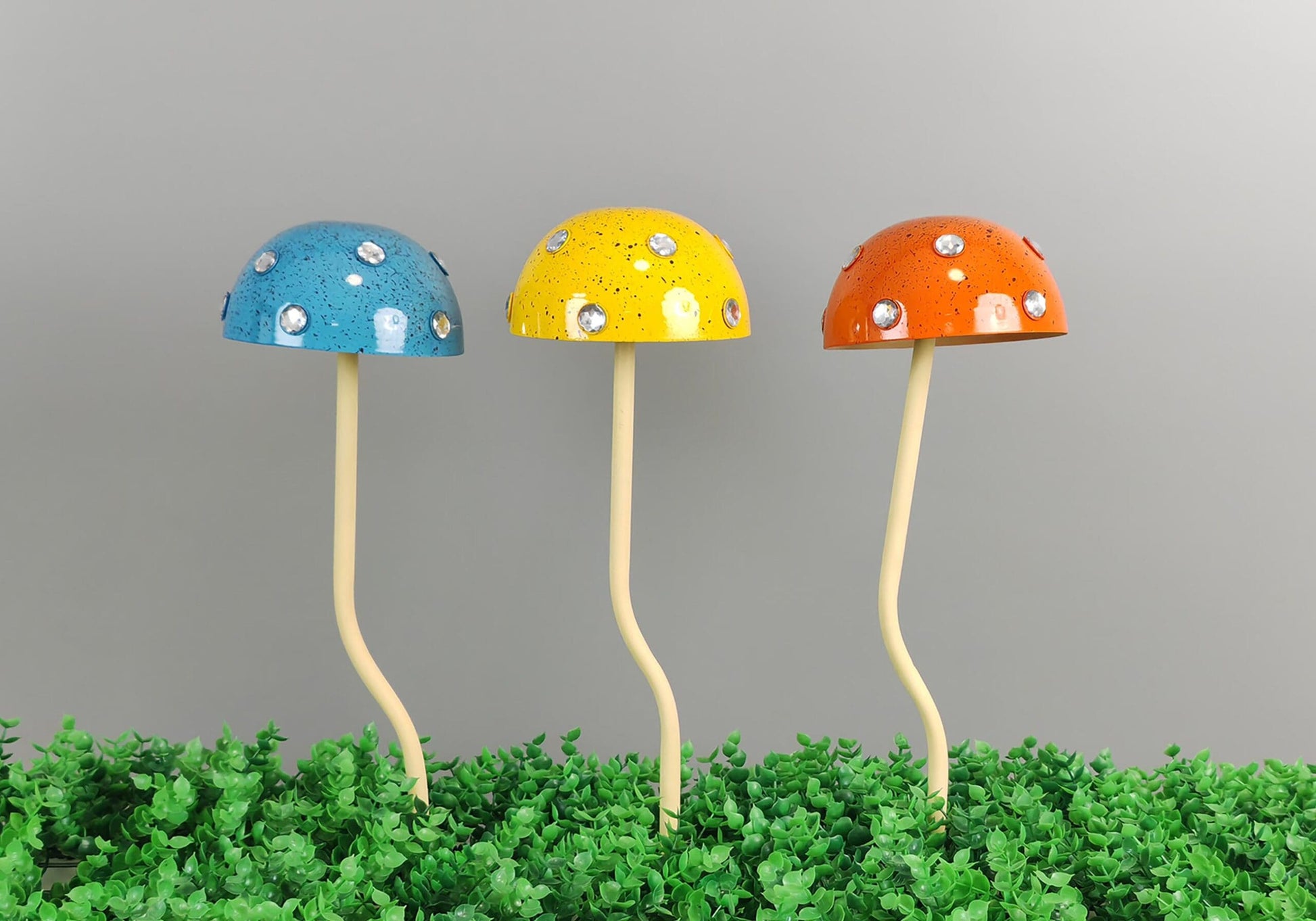 Mushroom Stake 16in