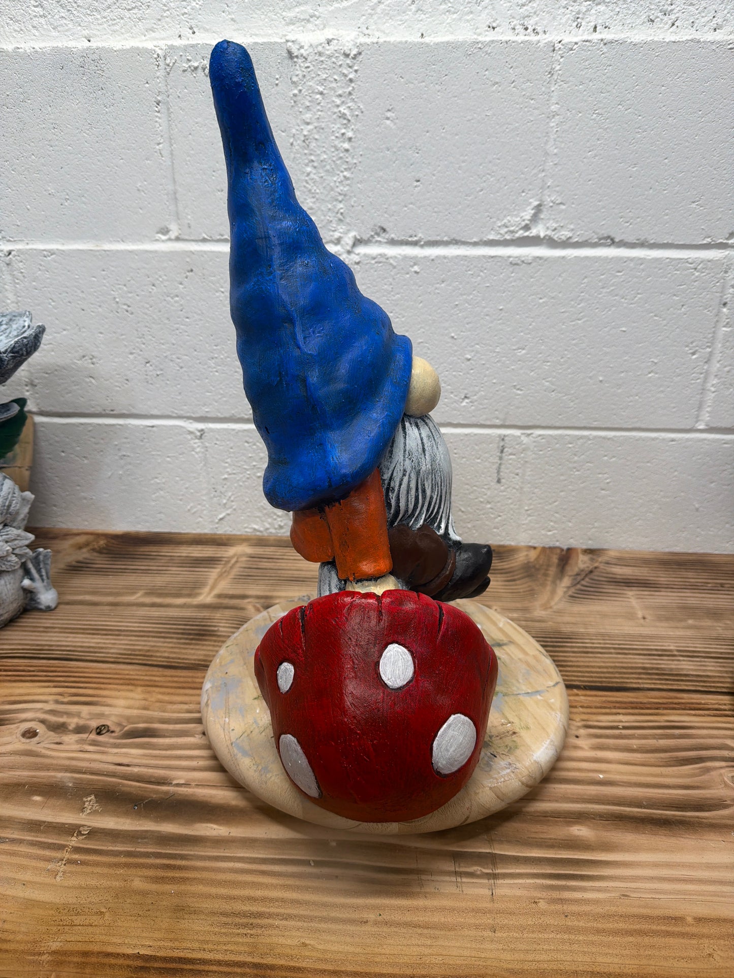 Gnome on Mushroom