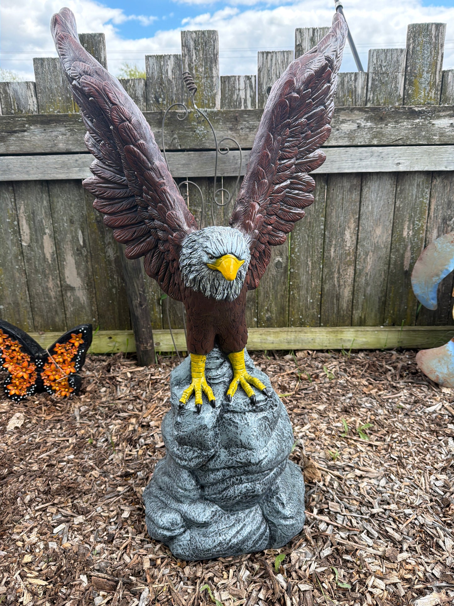 Straight Eagle