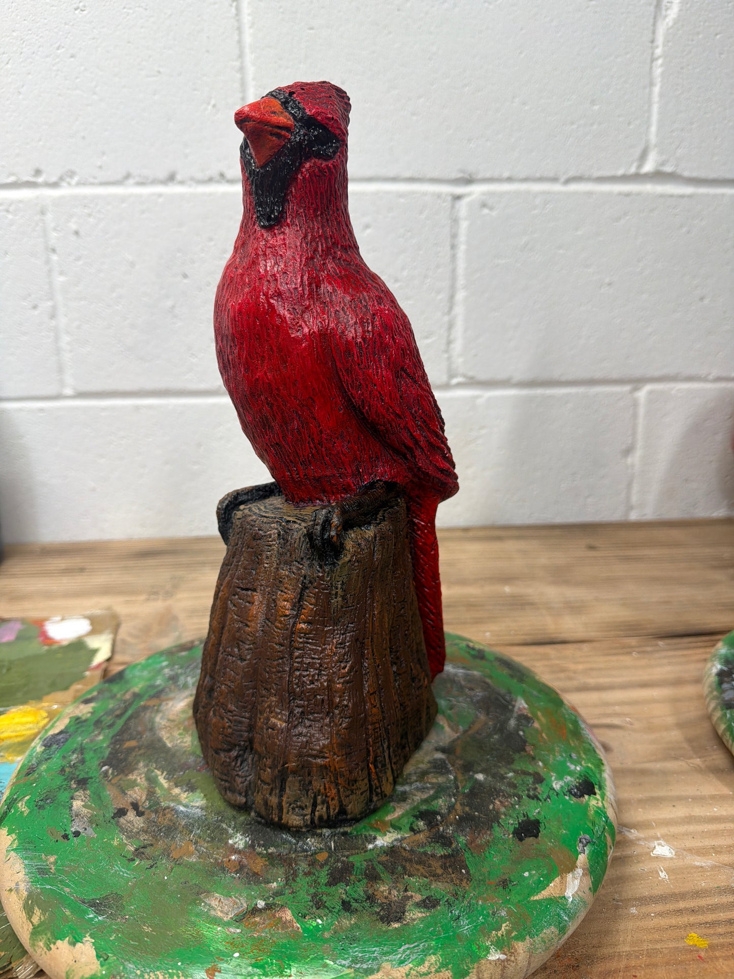Cardinal on Stump