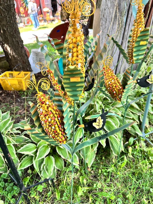 Wavy Double Corn Stake with Crow
