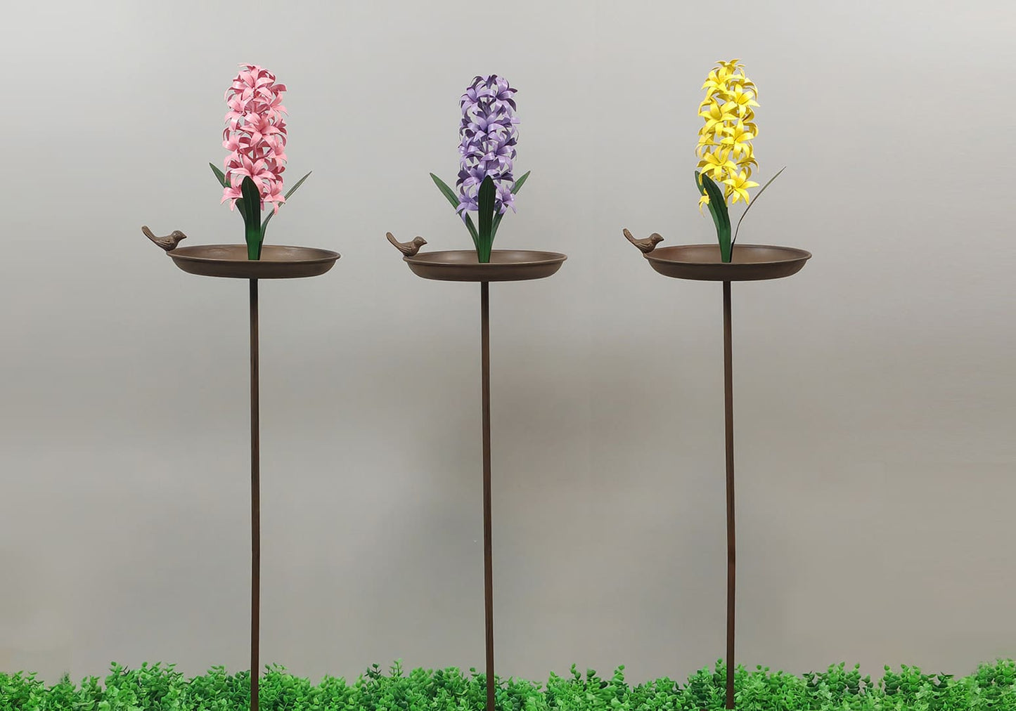 Hyacinth Bird Feeder Stake