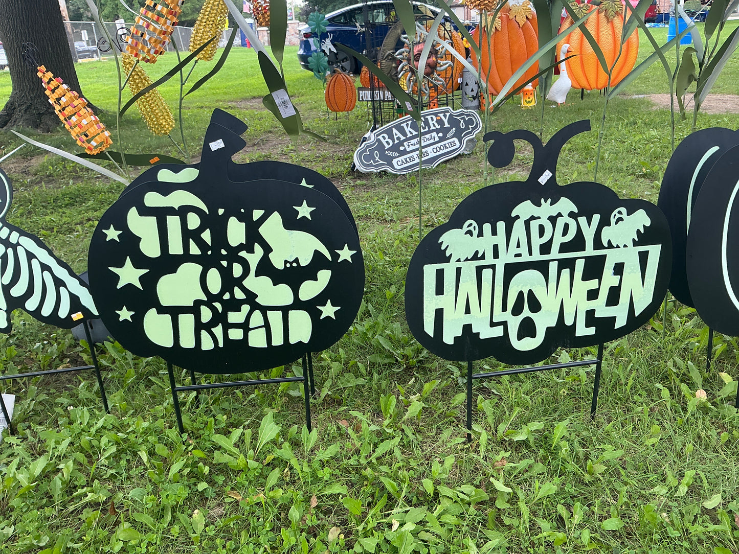 Glow In The Dark Greeting Pumpkins