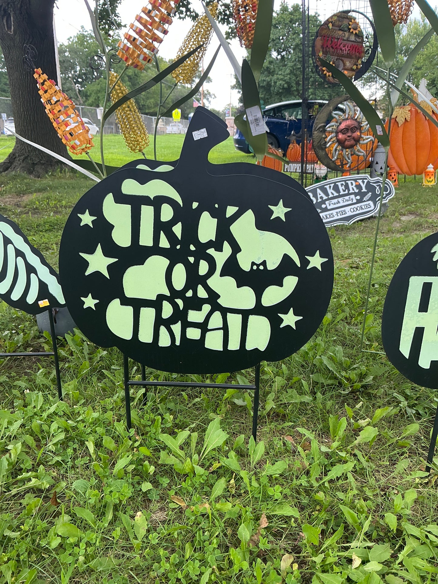 Glow In The Dark Greeting Pumpkins