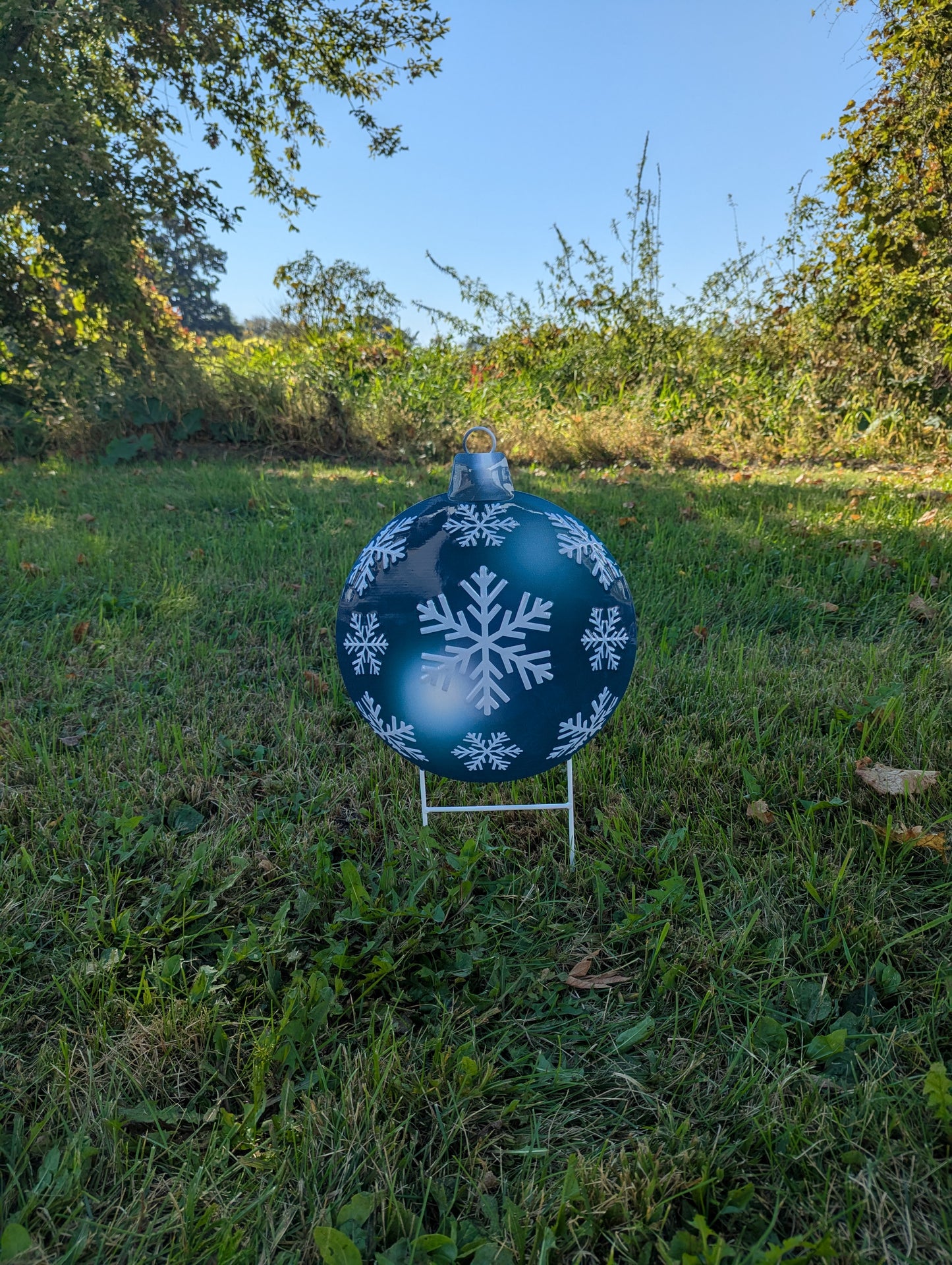 Christmas Bulb Snowflake