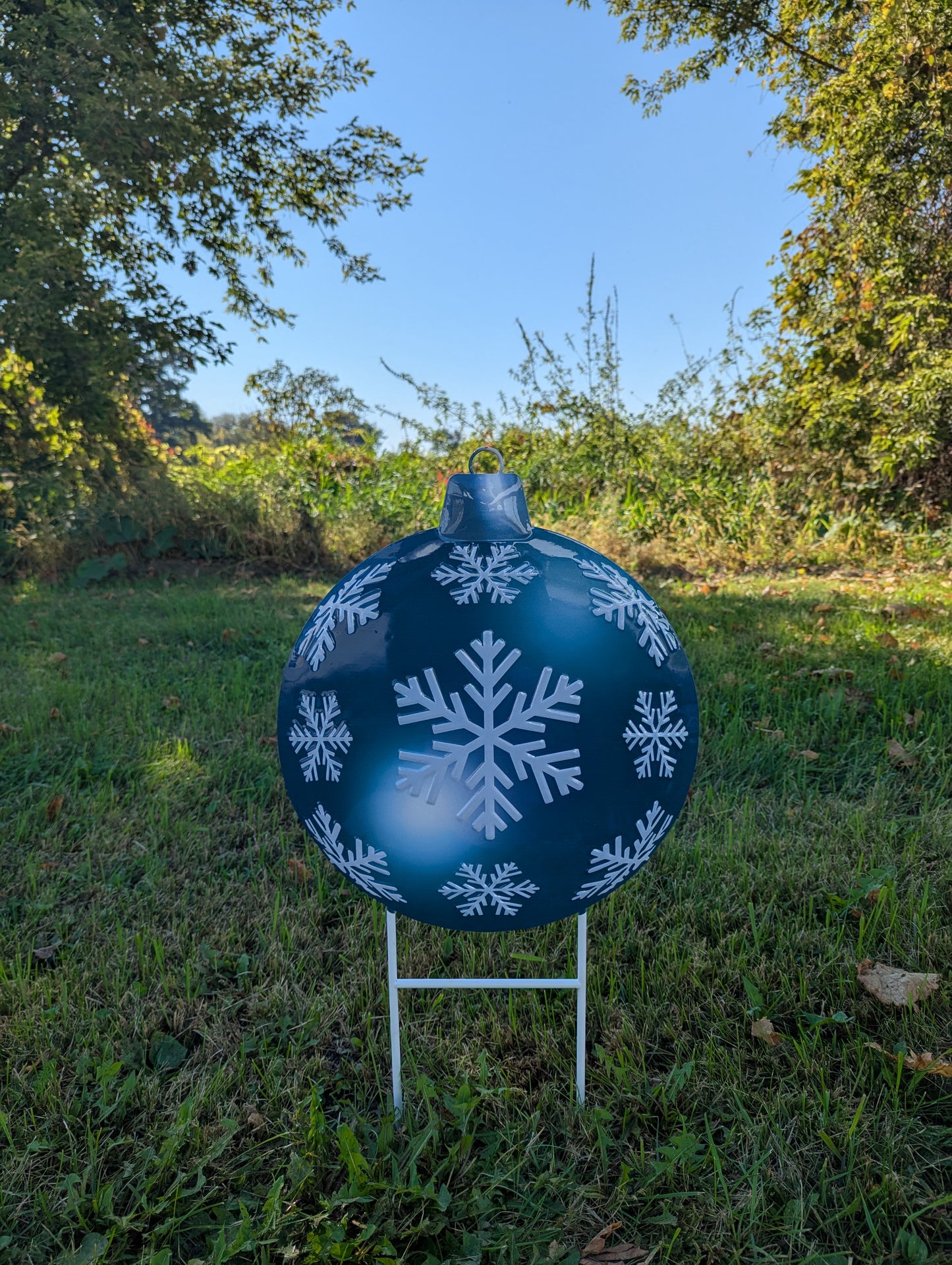 Christmas Bulb Snowflake